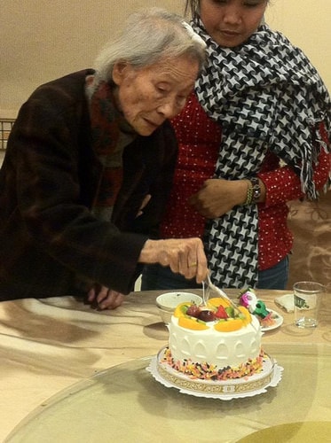 慶祝阿嬤的98大壽（2012.1.12）