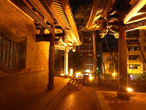 與老師漫步在台南街頭（2010.3.7）