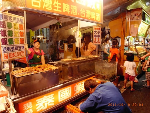 雙十國慶之六合夜市、新崛江、義大世界（2011.10.9-10）