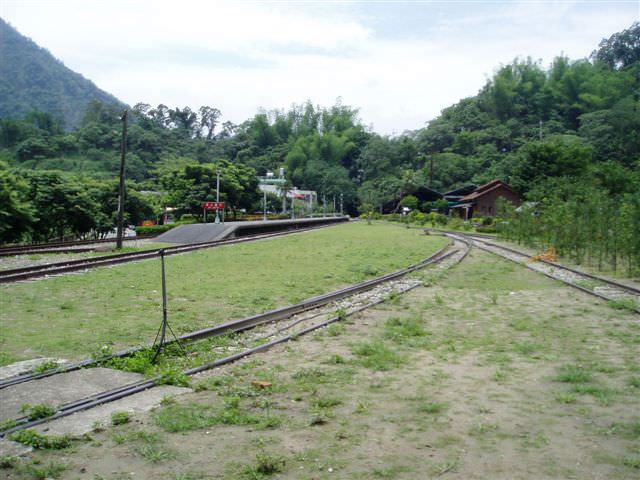 2006.5.5~6 A班南投班遊:車埕車站的鐵路