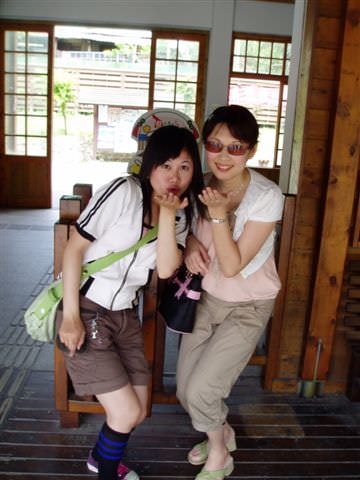 2006.5.5~6 A班南投班遊:再裝一次可愛！