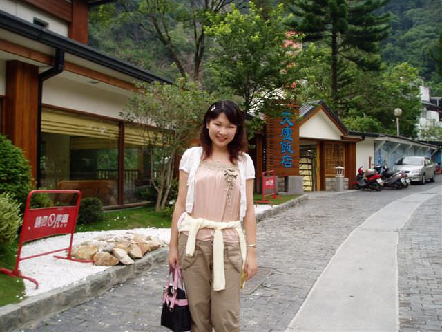 2006.5.5~6 A班南投班遊:清場後的個人留影