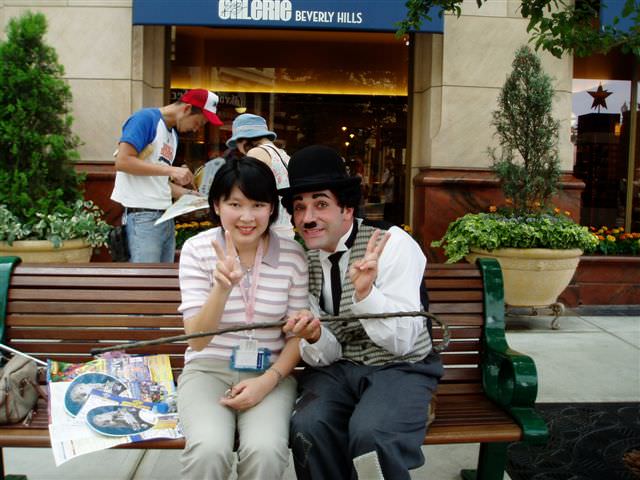 2004年夏 日本行:巧遇卓別林