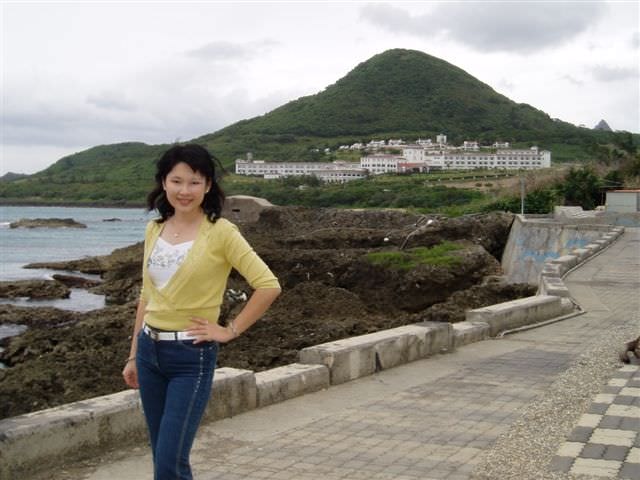 2005.10 墾丁行之個人藝術照:個人藝術照-6（帆船石）