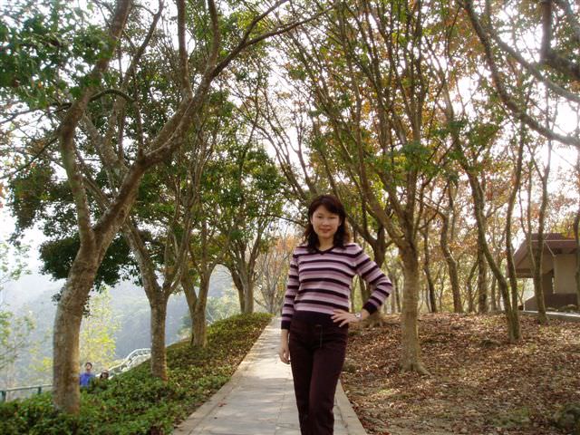 2005.12 日三A關子嶺班遊:紅葉公園合影-3