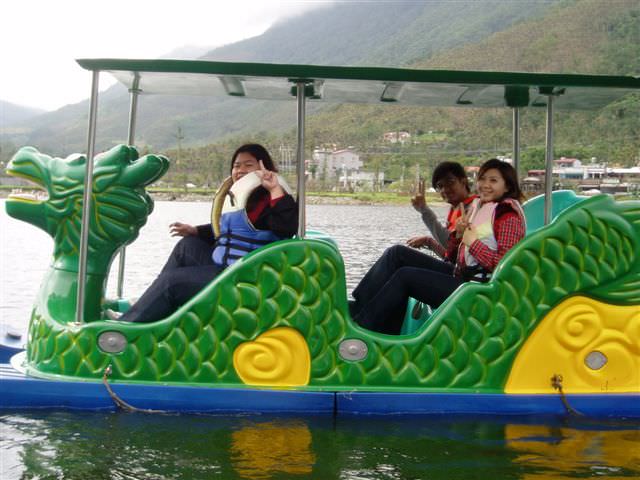 2006.1.16~18日3B花東三日遊:四人座小船
