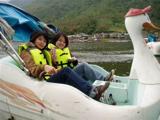 2006.1.16~18日3B花東三日遊:阿佩＆逸芸