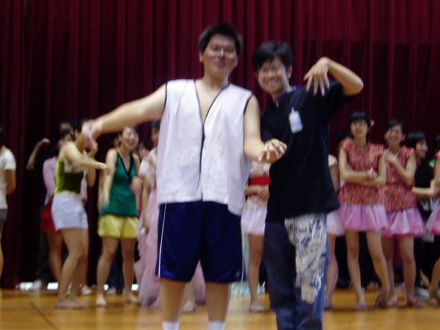 2007.3.28 畢業公演:兩班總召謝幕（清晨排練）