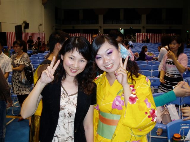 2007.3.28 畢業公演:與可愛的司儀