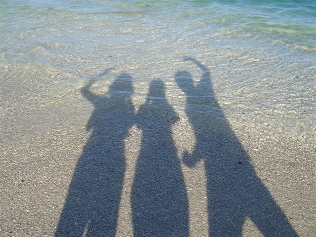 2006.8 夏日墾丁（舊相簿新敘述）:三人影-2