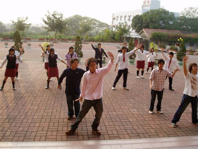 2007 陽明工商舞蹈教學:1801512073.jpg