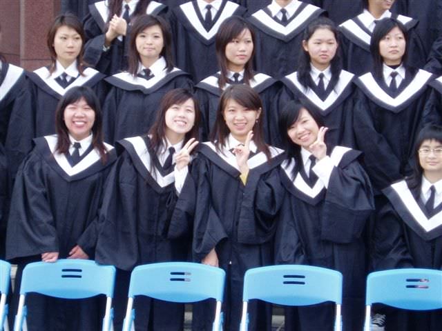 2006.12 畢業團體照:1702686628.jpg