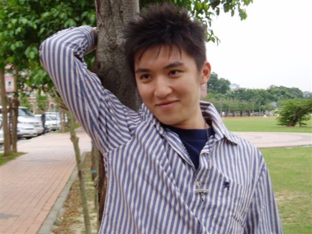 2006.11.28 日四A畢業生活照:1164727313.jpg