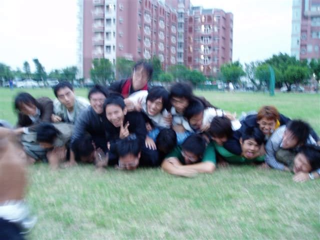 2006.11.28 日四A畢業生活照:1164727370.jpg
