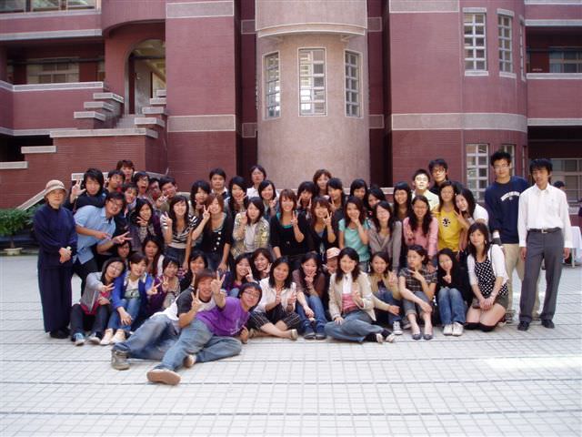 2006.11.16日本學生蒞校交流:團體合照