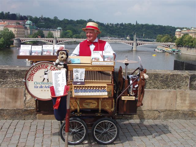 2006.6.25~7.4德捷行-2:1284561743.jpg