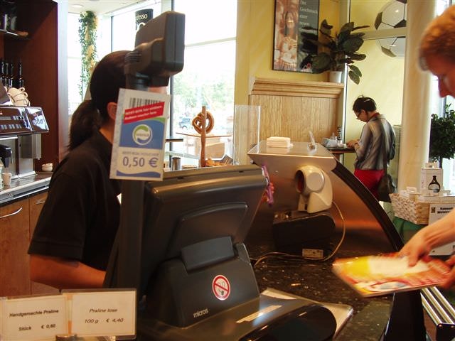 2006.6.25~7.4 德捷行-1:商店的收銀處-1