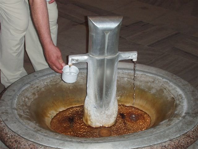 2006.6.25~7.4 德捷行-1:溫泉水龍頭