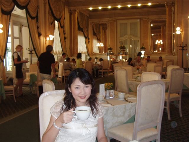 2006.6.25~7.4 德捷行-1:第二天享用早餐