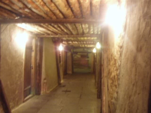 2006.6.25~7.4 德捷行-1:釀酒場的地窖