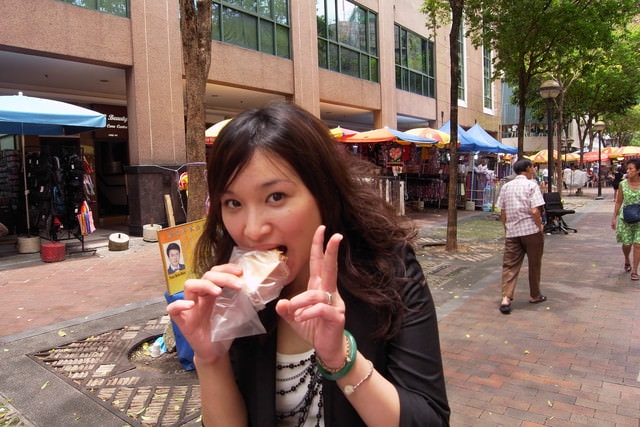 朝聖之旅（2011.3.24-27）:1372197192.jpg安麗大美女吃相也美美的