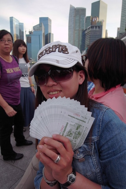 朝聖之旅（2011.3.24-27）:小雅：發船票囉