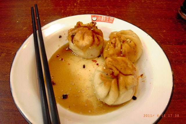 朝聖之旅-2 (2011.4.16-18）:水煎包正面