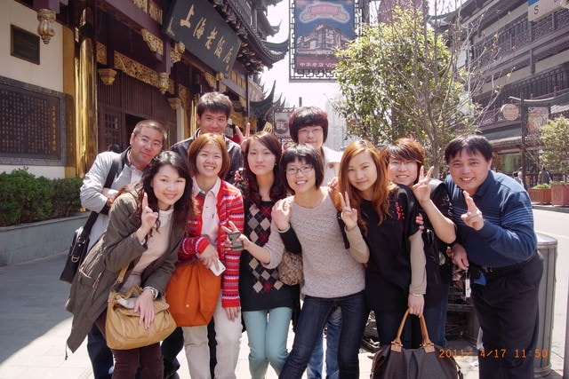 朝聖之旅-2 (2011.4.16-18）:再來跟大陸蕙迷拍張合照
