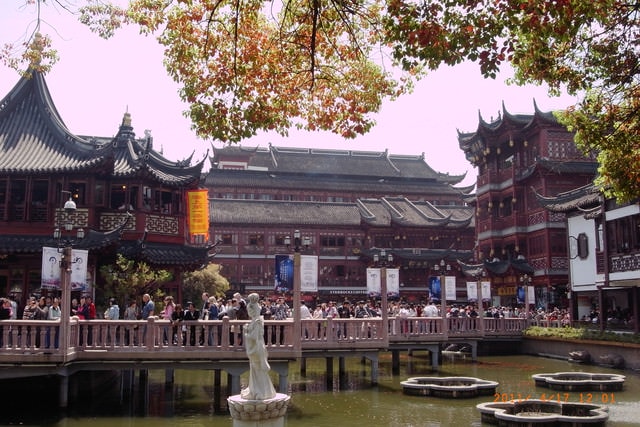 朝聖之旅-2 (2011.4.16-18）:橋上總是那麼多人