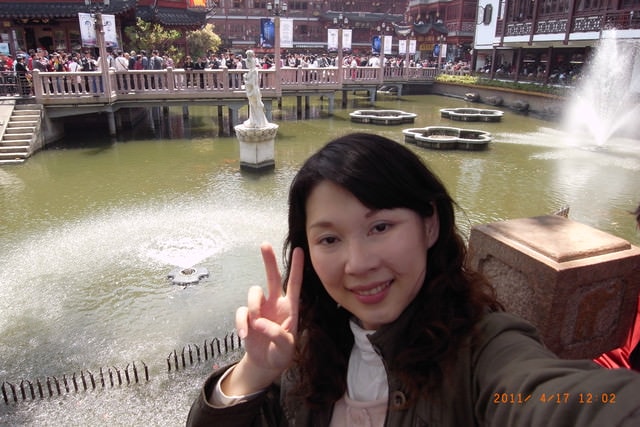 朝聖之旅-2 (2011.4.16-18）:在九曲橋前來個自拍吧