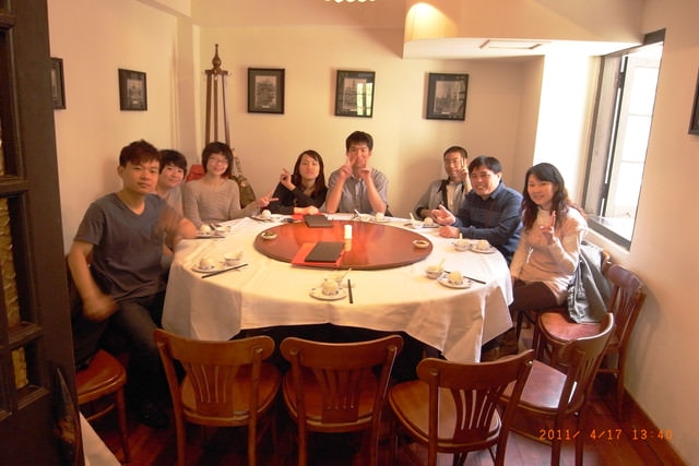 朝聖之旅-2 (2011.4.16-18）:而且還是在這個包廂哦。真有妳的，「零零C」！給妳按讚啦！