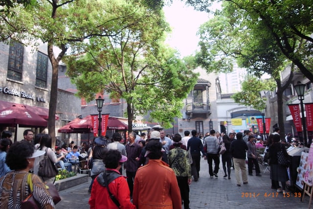 朝聖之旅-2 (2011.4.16-18）:繼續漫步在新天地