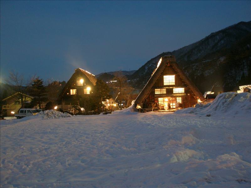 東瀛留學日記之童話世界篇(2008.1):天色越來越暗，燈景也越來越明顯