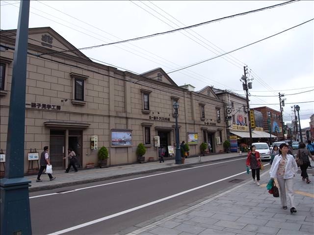 東瀛留學日記-夏日北海道（09.7.14-16）:這個建築裡面是販賣玻璃製品