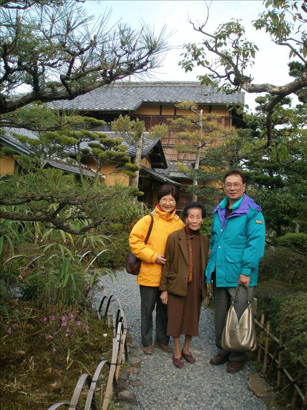 東瀛留學日記之挑戰不可能任務(09.3.29-4.1):在一處日式庭園