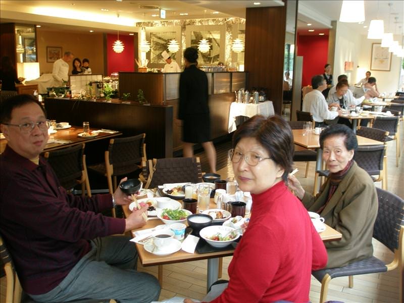 東瀛留學日記之挑戰不可能任務(09.3.29-4.1):第四天，名古屋東急飯店早餐。