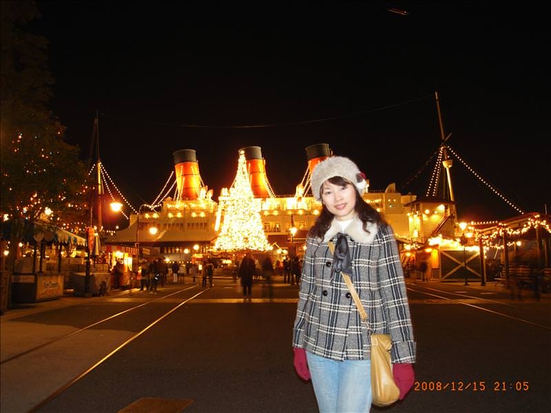 東瀛留學日記之東京行(2008.12.15迪士尼海洋):晚上的哥倫比亞遊輪更添浪漫風情
