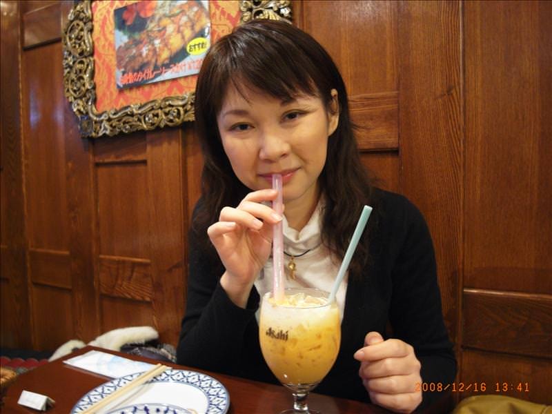 東瀛留學日記之東京行(2008.12.16 泰國料理&台場):滿足地喝了一大口