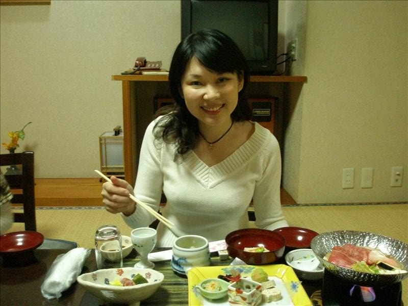 東瀛留學日記之又見合掌村高山古街(2008.11.5-6):今晚的餐點很不賴哦