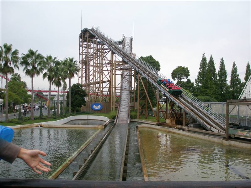 東瀛留學日記之長島樂園(2008.9.28):這個水上雲霄
