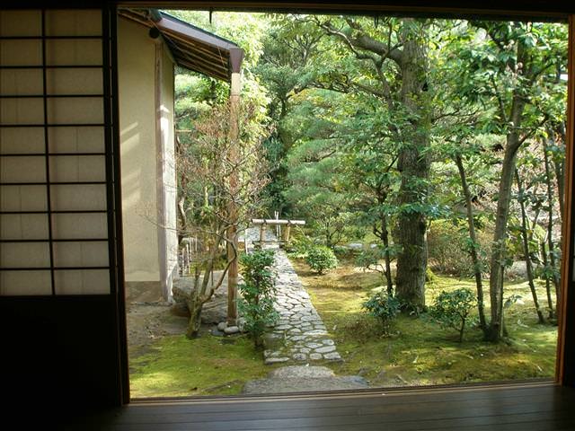 東瀛留學日記之犬山祭(2008.4.5):建築本身與外面的庭園融為一體