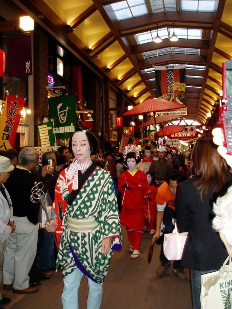 東瀛留學日記之節日篇:名古屋市的「大須」這個地方的遊行活動