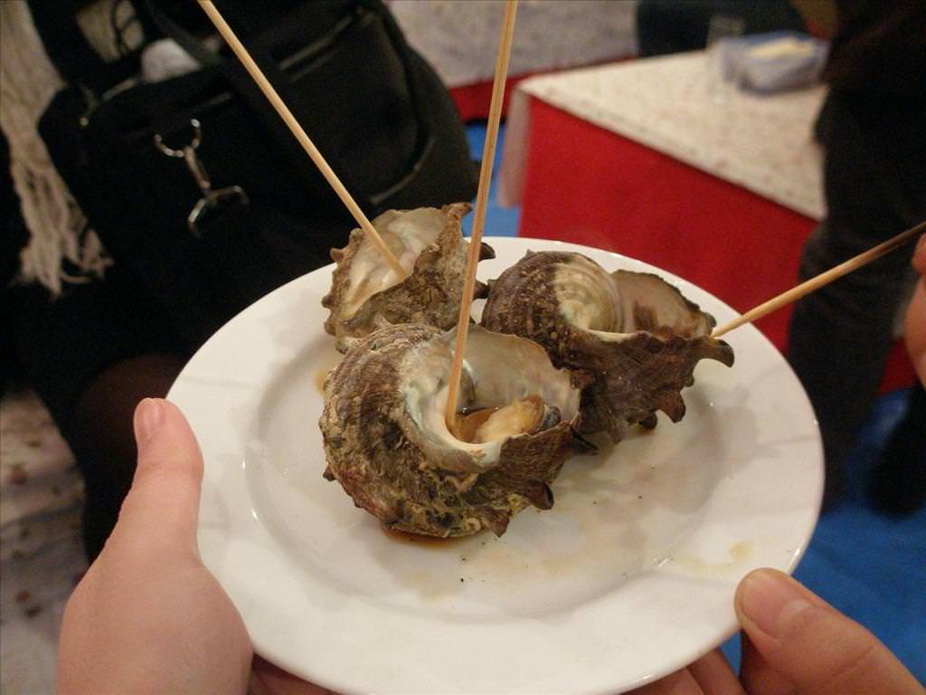 東瀛留學日記之節日篇:吃完麵又吃燒烤螺肉