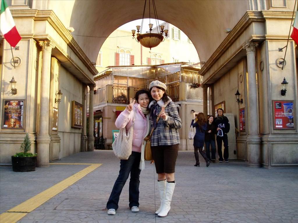東瀛留學日記之吃喝玩樂篇(2007.11):義大利村入口