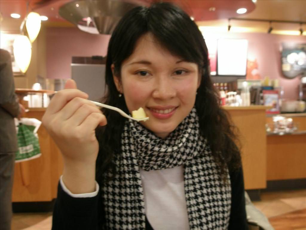 東瀛留學日記之吃喝玩樂篇(2007.11):星巴克的起司蛋糕很好吃