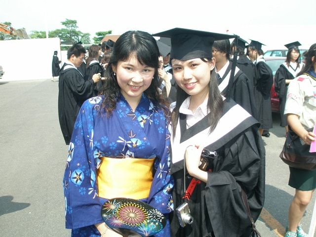 2007.6.16 請微笑地說再見:與鳳梨仙子姿依